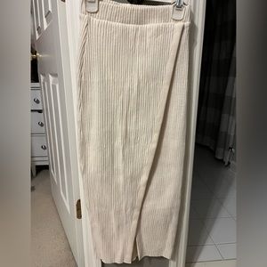 Zara midi sweater skirt